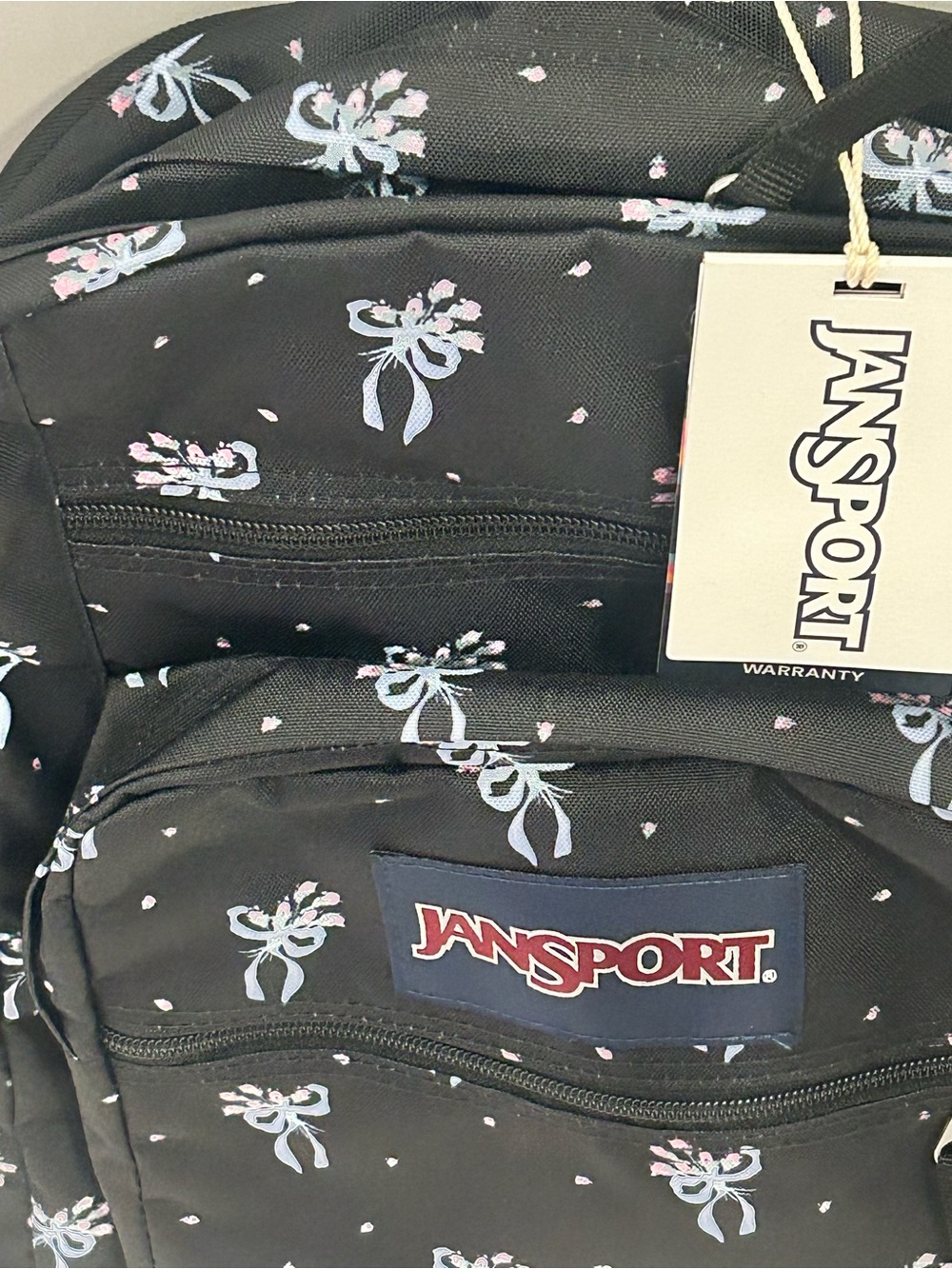 Jansport Big Student Cargo 17.5 backpack black with bows fits 15” laptop NWT - Picture 11 of 13